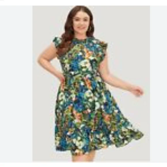 Bloomchic Dress size 12 Floral Tiered Dress - Picture 2 of 15